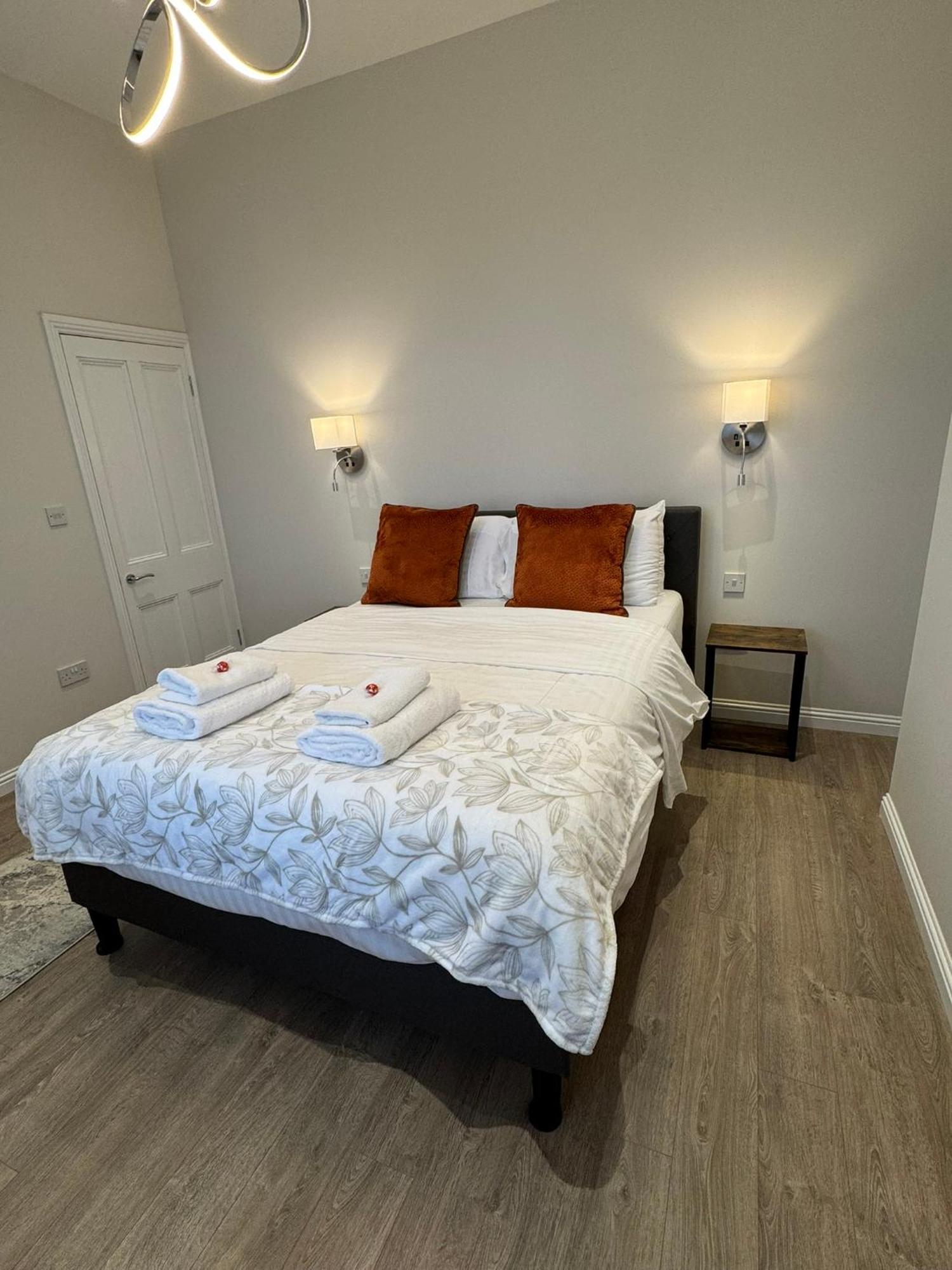 Luxury 2 Bedroom Cottage West Calder Eksteriør billede