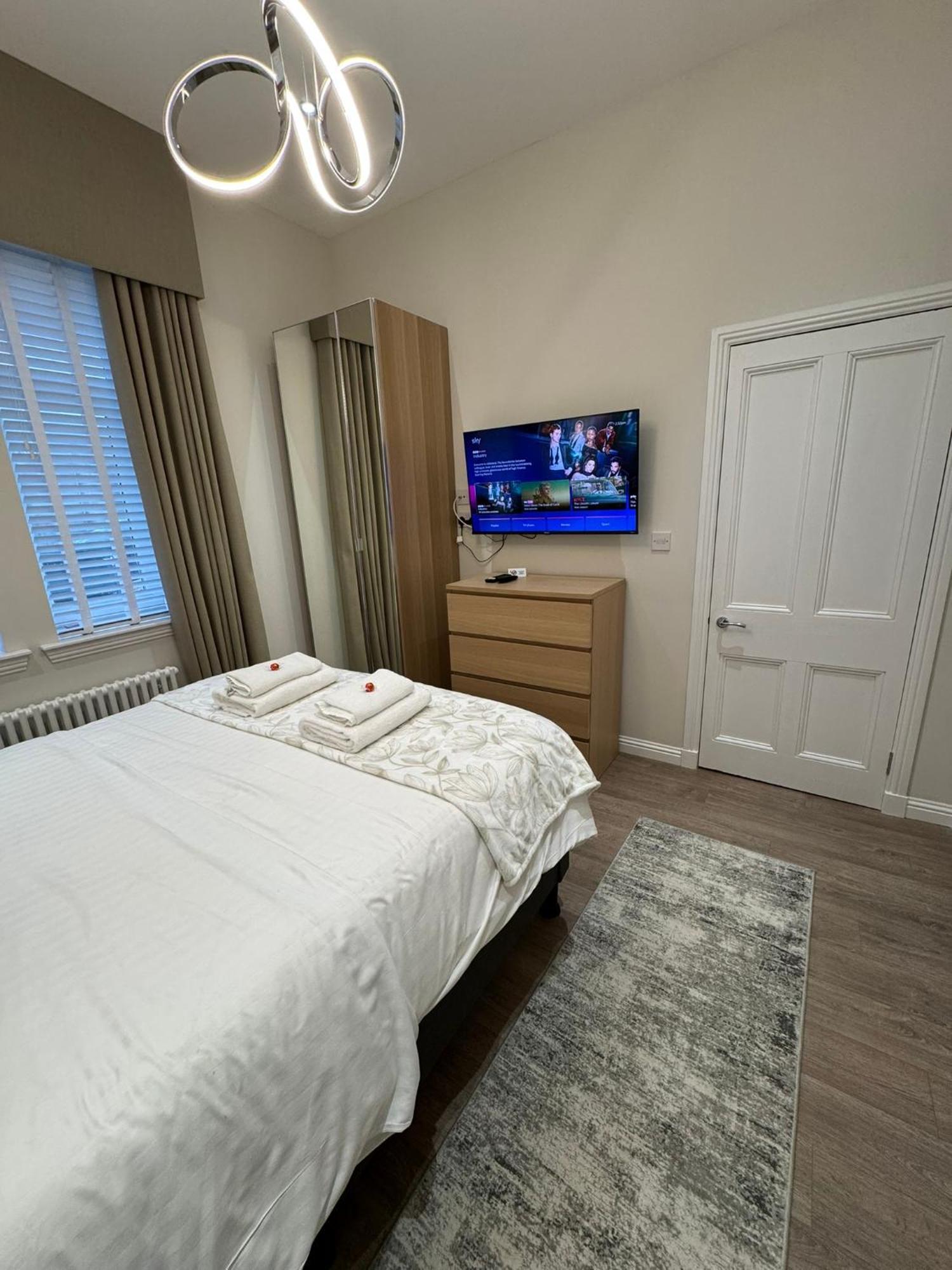 Luxury 2 Bedroom Cottage West Calder Eksteriør billede
